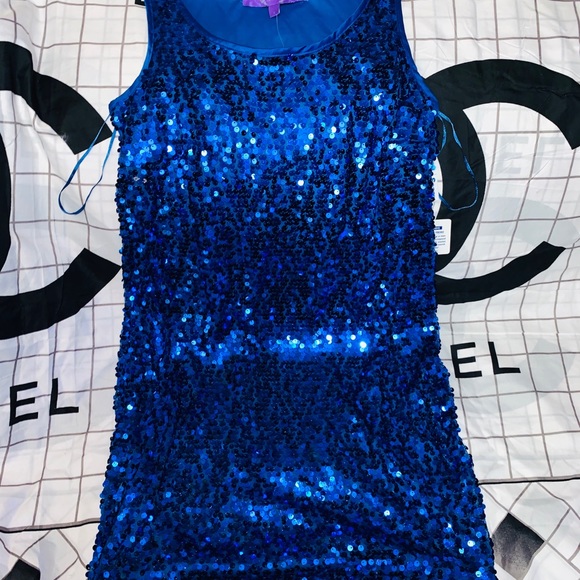 Royal Blue Sparkling form fitting dress - Picture 1 of 2